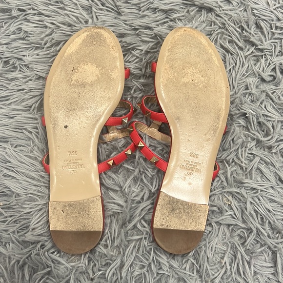 • Valentino Garavani • Rockstud Flat Calfskin Slide Sandal Rosso Red 38.5 Women - Picture 8 of 9